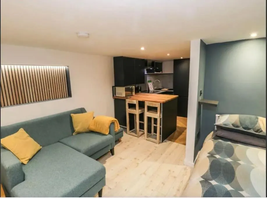 Studio @ Southcliff location